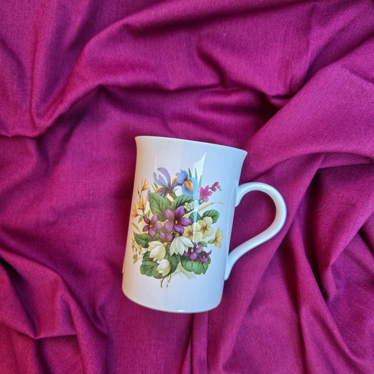 Bouquet Antique Mug