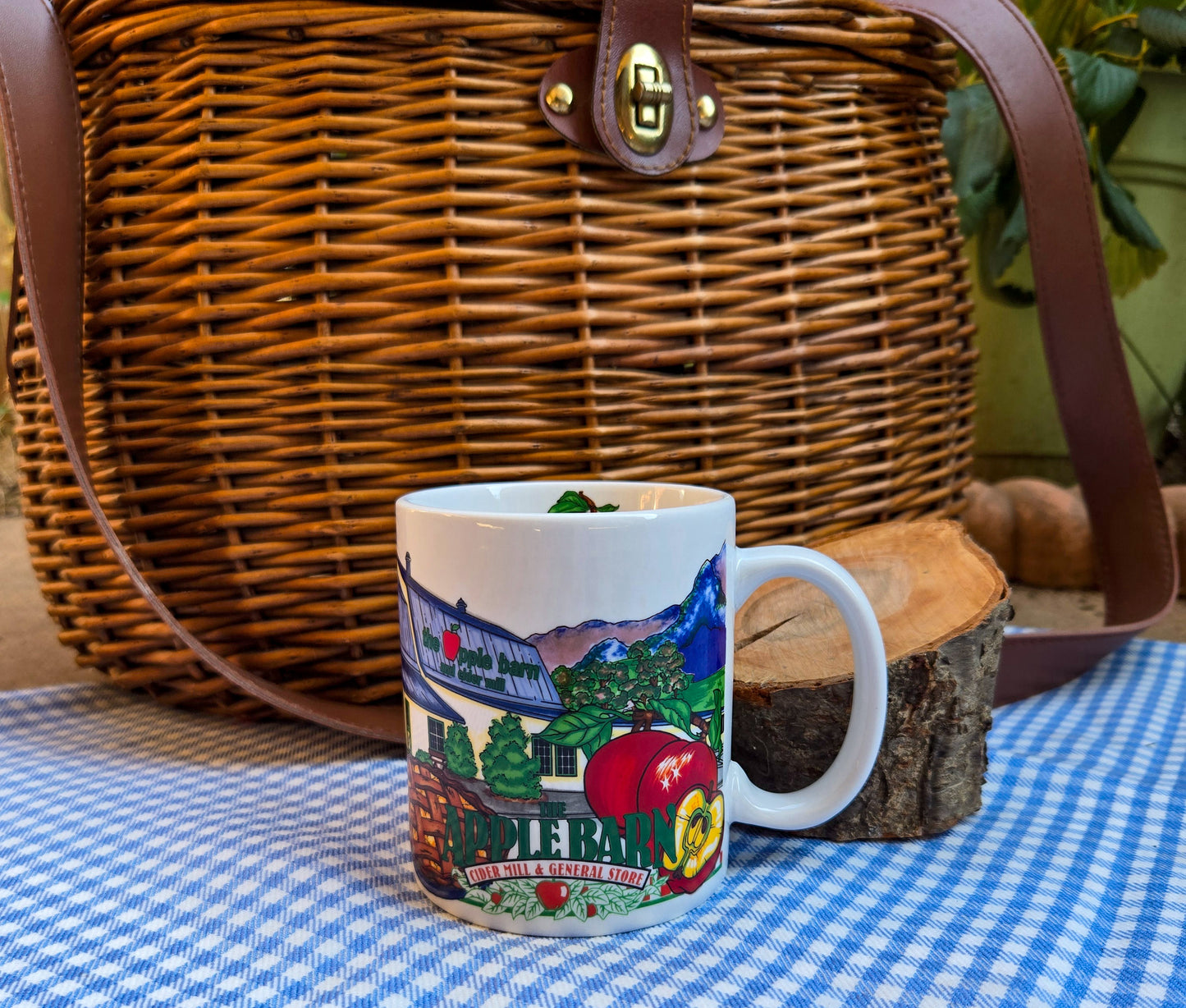 Vintage Apple Barn Mug